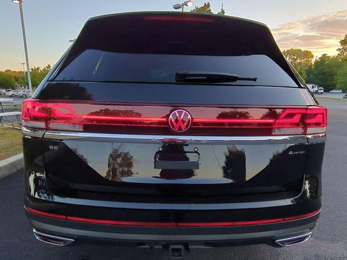2025 Volkswagen Atlas 2.0T SE w/Technology 4MOTION