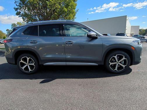 2025 Volkswagen Tiguan 2.0T SE 4MOTION
