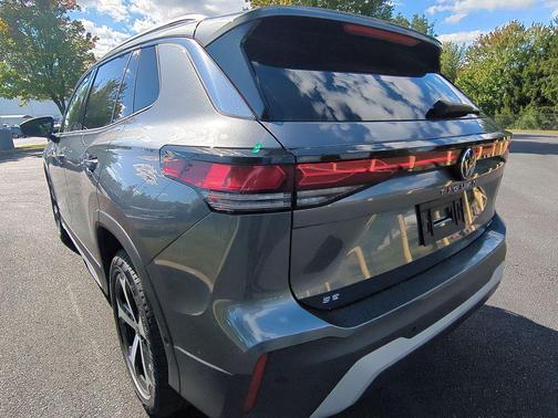 2025 Volkswagen Tiguan 2.0T SE 4MOTION