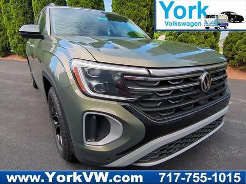2025 Volkswagen Atlas 2.0T Peak Edition