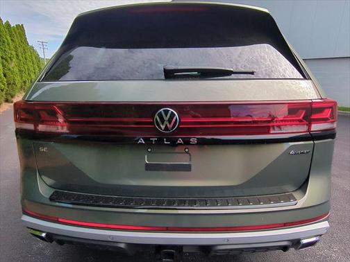 2025 Volkswagen Atlas 2.0T Peak Edition