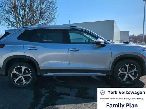 pyrite silver metallic 2026 Volkswagen Tiguan 2.0T SE 4MOTION