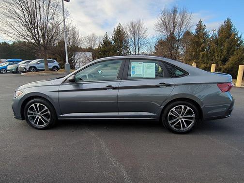 2025 Volkswagen Jetta 1.5T Sport