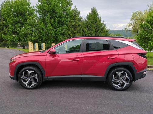 Calypso Red 2022 Hyundai TUCSON SEL