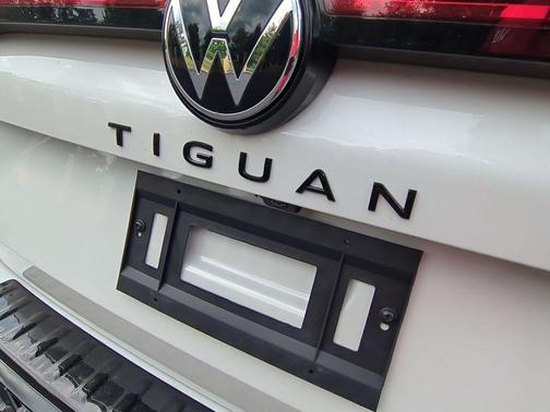 2025 Volkswagen Tiguan 2.0T SE R-Line Black 4MOTION