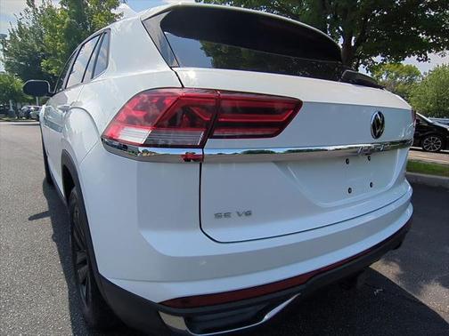2022 Volkswagen Atlas Cross Sport 3.6L V6 SE w/Technology
