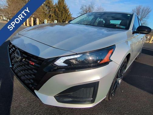 2023 Nissan Altima SR FWD
