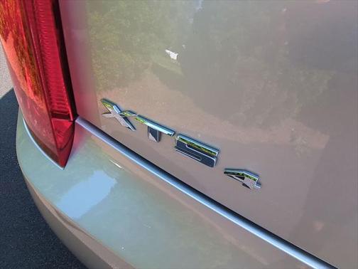 2014 Cadillac XTS Luxury