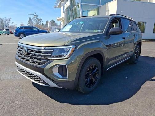 2025 Volkswagen Atlas 2.0T Peak Edition