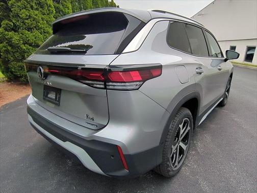 2025 Volkswagen Tiguan 2.0T SE 4MOTION