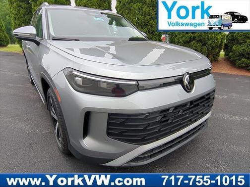 2025 Volkswagen Tiguan 2.0T SE 4MOTION