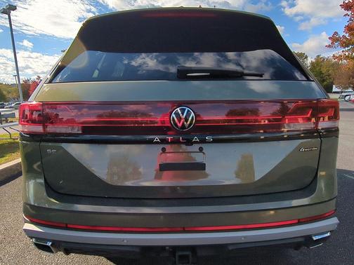 2025 Volkswagen Atlas 2.0T Peak Edition