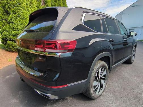 2025 Volkswagen Atlas 2.0T SEL