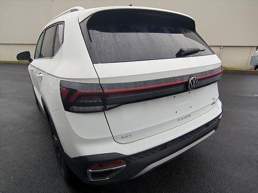 2025 Volkswagen Taos 1.5T SEL