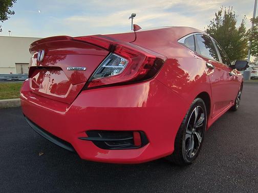 2017 Honda Civic Touring