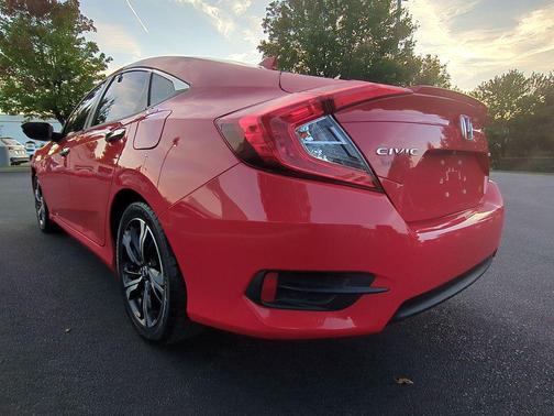 2017 Honda Civic Touring