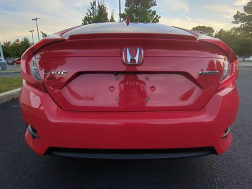 2017 Honda Civic Touring