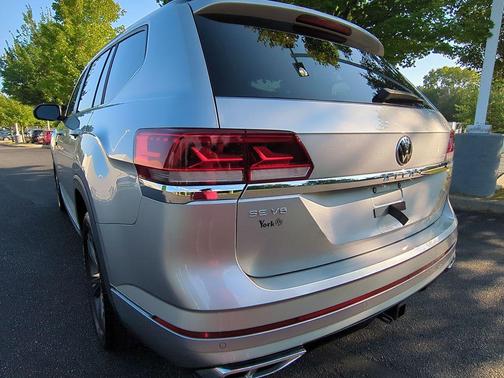 2021 Volkswagen Atlas 3.6L SE w/Technology