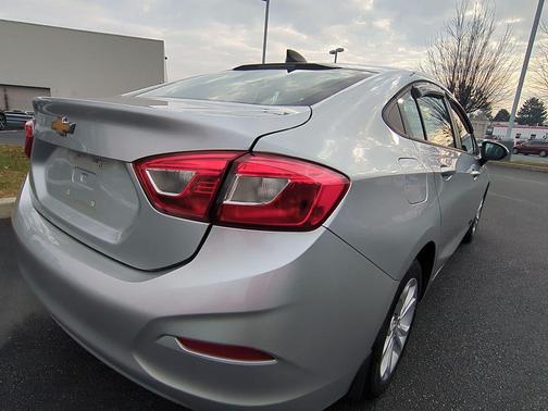 2018 Chevrolet Cruze LS