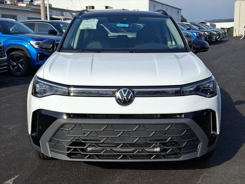 2025 Volkswagen Taos 1.5T SE Black