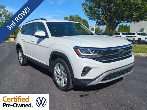 Pure White 2023 Volkswagen Atlas 2.0T SE w/Technology 4MOTION