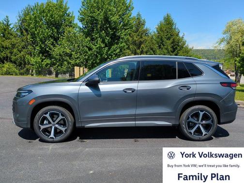 Platinum Gray Metallic 2026 Volkswagen Tiguan 2.0T SE 4MOTION