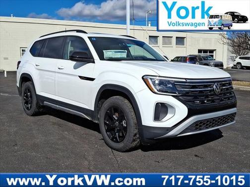 2025 Volkswagen Atlas 2.0T Peak Edition