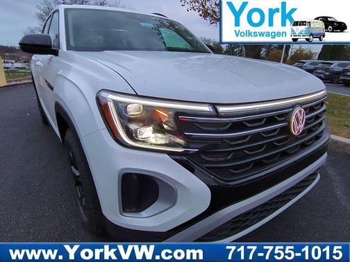 2026 Volkswagen Atlas 2.0T Peak Edition