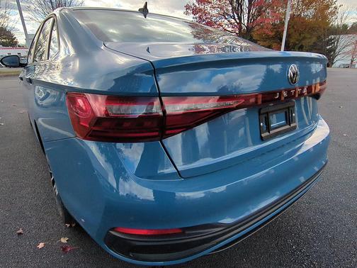 2026 Volkswagen Jetta 1.4T SE