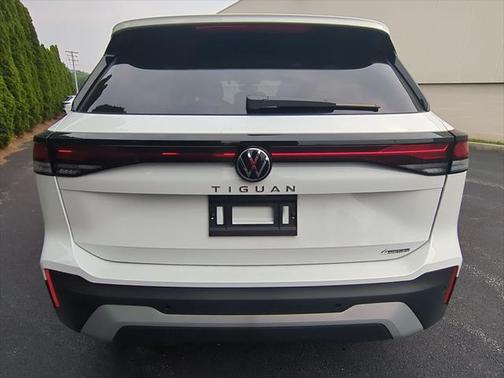2025 Volkswagen Tiguan 2.0T S 4MOTION