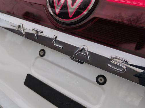 2024 Volkswagen Atlas 2.0T SEL Premium R-Line 4MOTION