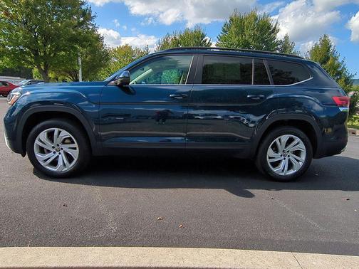 2023 Volkswagen Atlas 3.6L SE w/Technology