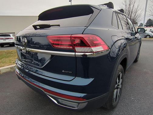 2023 Volkswagen Atlas Cross Sport 2.0T SE