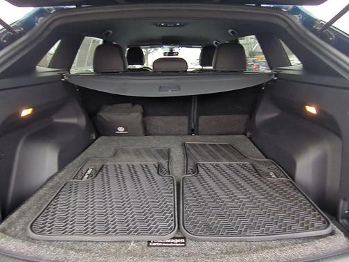 2023 Volkswagen Atlas Cross Sport 2.0T SE