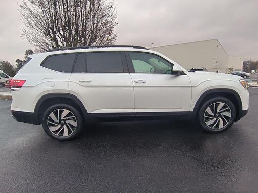 2026 Volkswagen Atlas 2.0T SE w/Technology 4MOTION