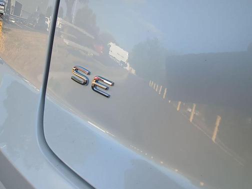 2026 Volkswagen Atlas Cross Sport 2.0T SE