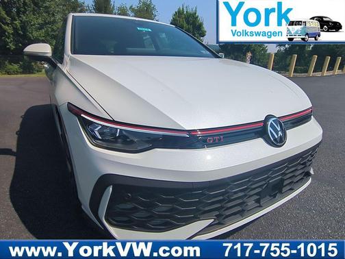 2025 Volkswagen Golf GTI 2.0T S DSG