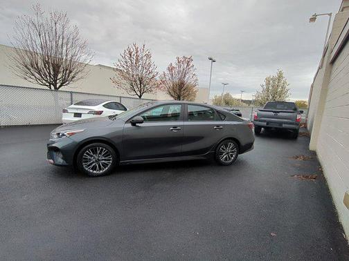 2022 Kia Forte GT-Line