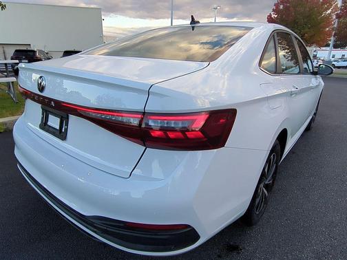 2025 Volkswagen Jetta 1.5T S