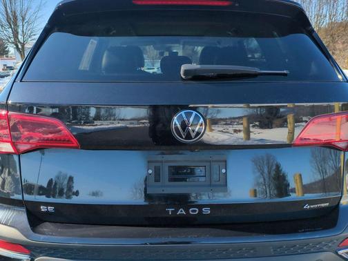 2023 Volkswagen Taos 1.5T SE