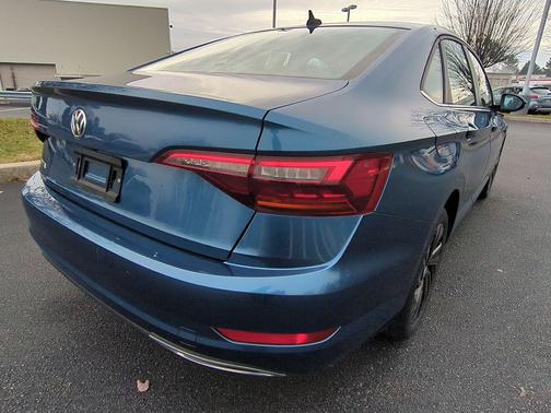 2019 Volkswagen Jetta 1.4T SEL Premium