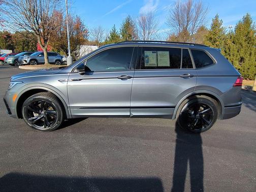 2023 Volkswagen Tiguan 2.0T SE R-Line Black 4MOTION