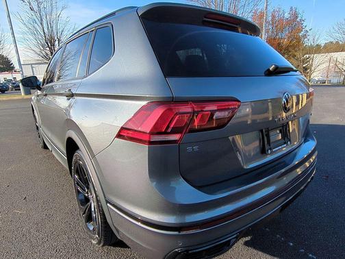 2023 Volkswagen Tiguan 2.0T SE R-Line Black 4MOTION