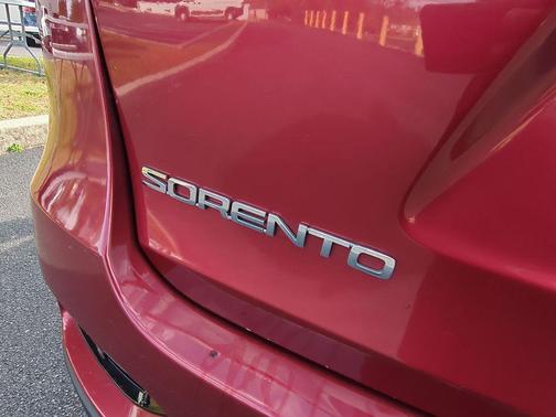 2019 Kia Sorento S