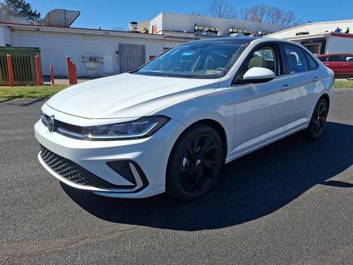 2025 Volkswagen Jetta 1.5T SE
