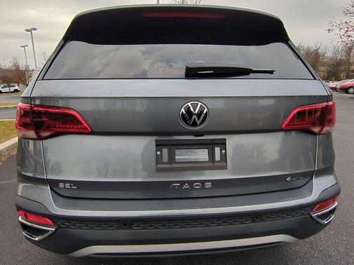2024 Volkswagen Taos 1.5T SEL