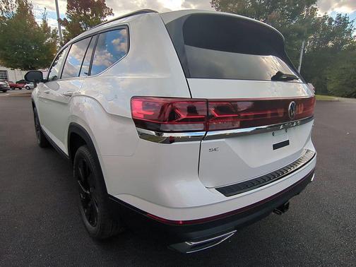 2026 Volkswagen Atlas 2.0T SE w/Technology 4MOTION