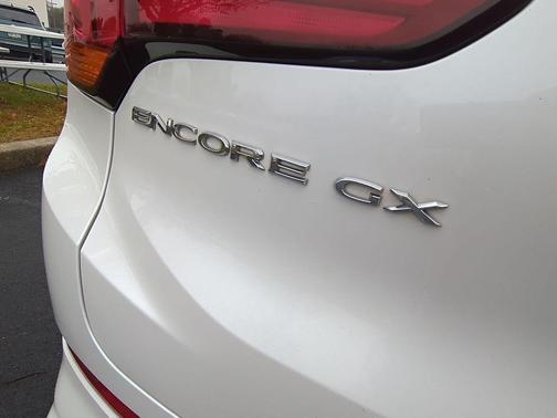 2023 Buick Encore GX Select