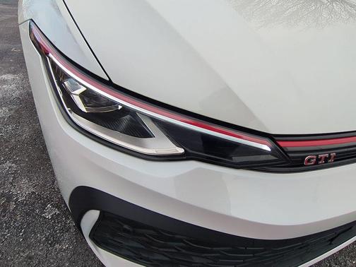 2025 Volkswagen Golf GTI 2.0T S DSG