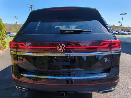 2025 Volkswagen Atlas 2.0T SEL